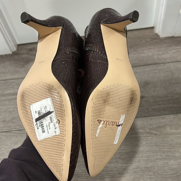 Charles by CD Arlie Croc Pointed Toe Boot - Picture 8 of 8